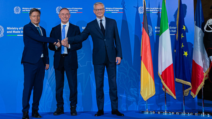 Trilaterale_apertura