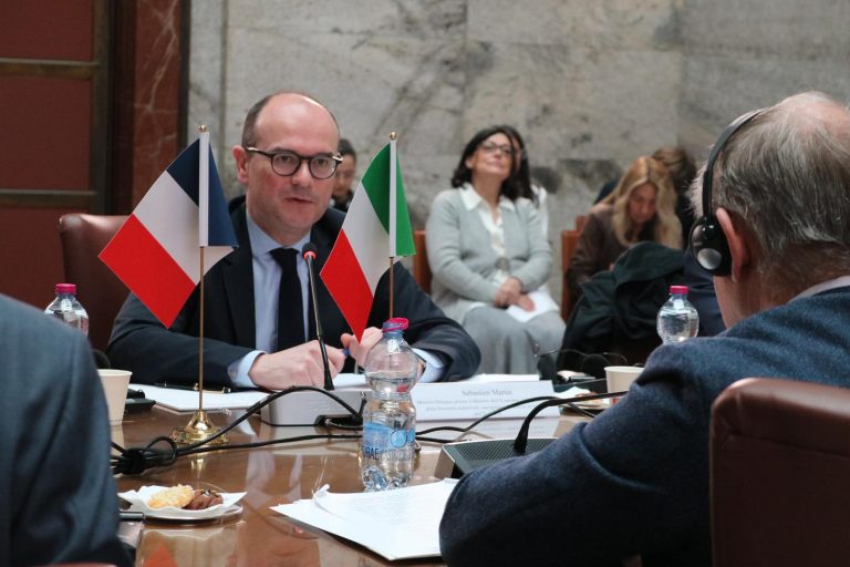 urso martin 6 senza-titolo868150903-E451-D045-4B3B-3D3A762FBF89